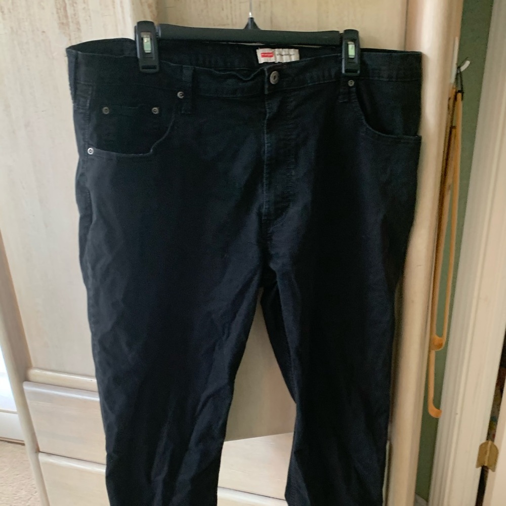 MENs Wrangler Black Jeans